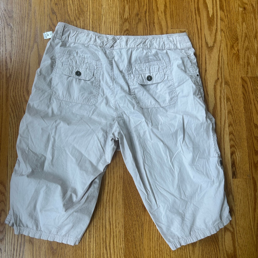 Fresh Produce Tan Cargo Shorts Lightweight Comfort - Picture 2 of 2